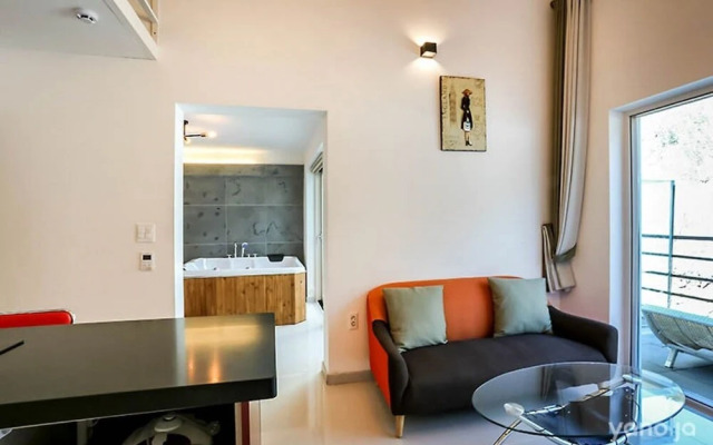 Hadong Cloud Hill Pension