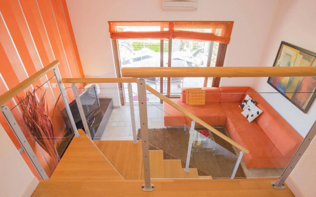 Marina Loft