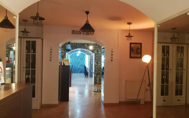 Euro Hotel