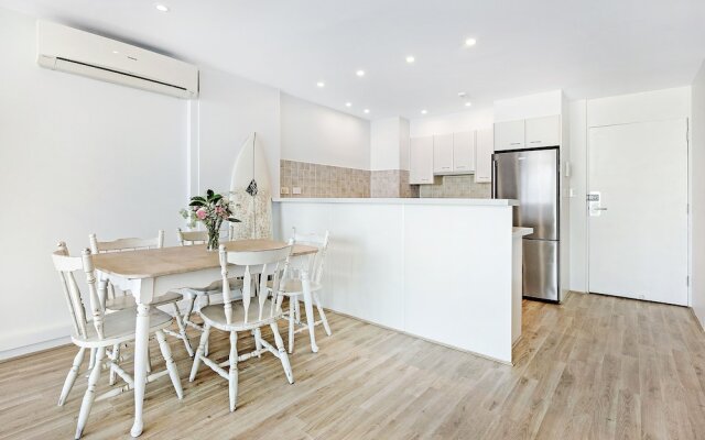 Absolute Beachfront - Central Surfers Paradise