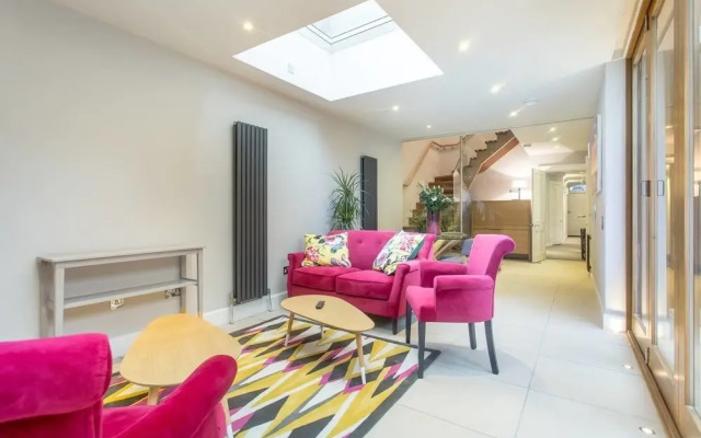 Wall Street Journal Featured 3bed/3bath Apartment
