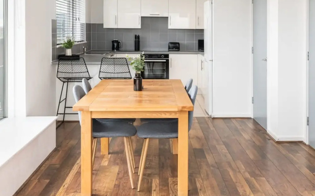 Host Stay Manchester Apartment