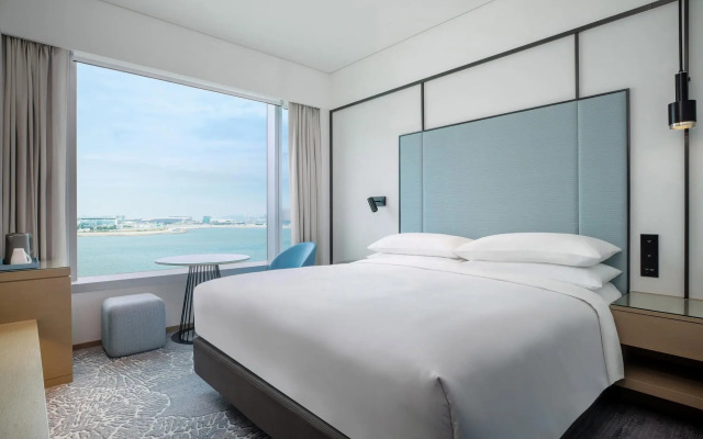 Four Points By Sheraton Hong Kong, Tung Chung