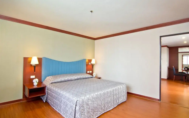 Baiyoke Suite Hostel