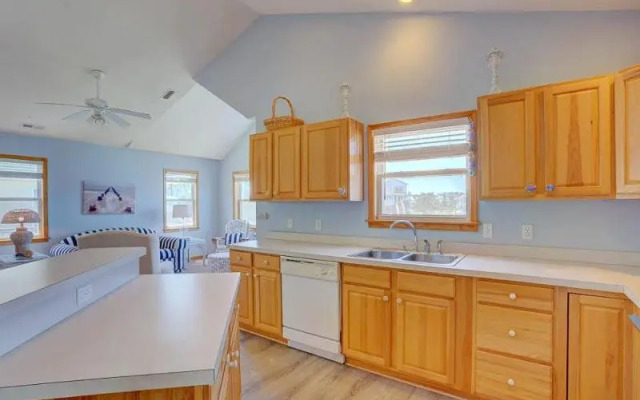 5531 - The Bird House