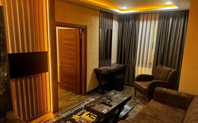Royal Escape Hotel