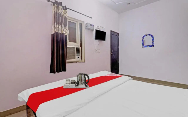 Spot On 703108 Purnkuti Hotel