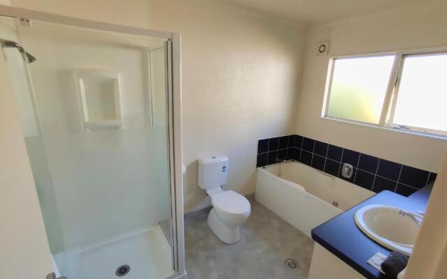 Harringtons Motor Lodge