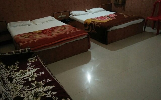Hotel Meera
