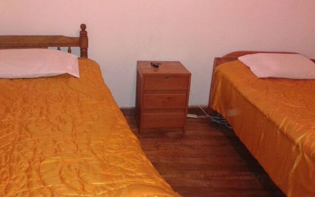 Arrieros Hostal