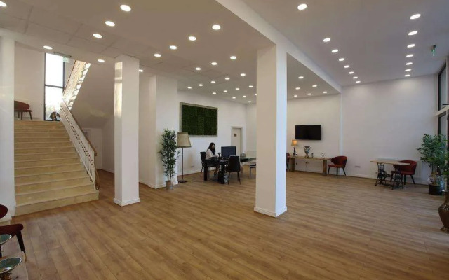 Bliss Hotel
