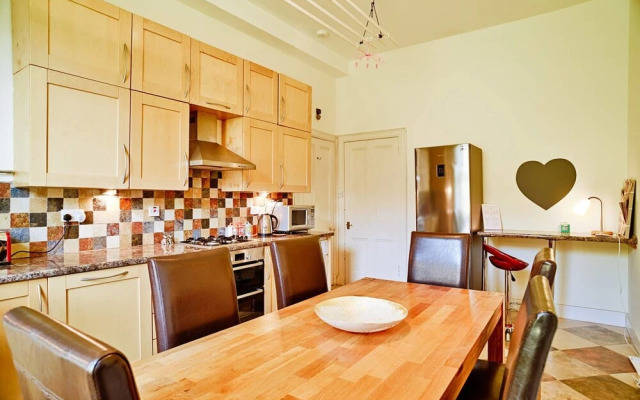 Fabulous location in peaceful New Town cul-de-sac