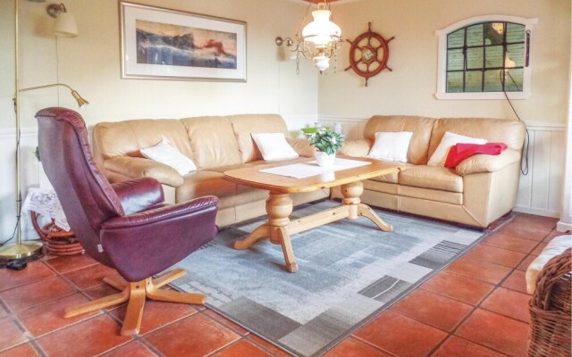 Awesome Home in Lindesnes With 5 Bedrooms, Sauna and Indoor Swimming Pool