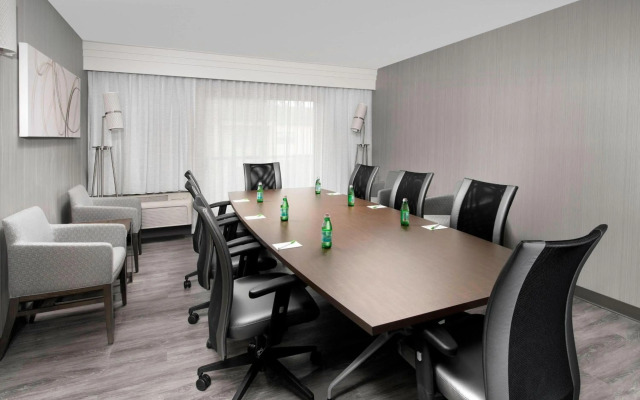 Courtyard By Marriott Portland Hillsboro