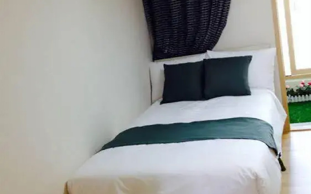 Jin's House
