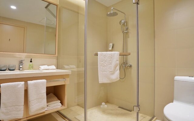 IBIS Styles NC Red Valley