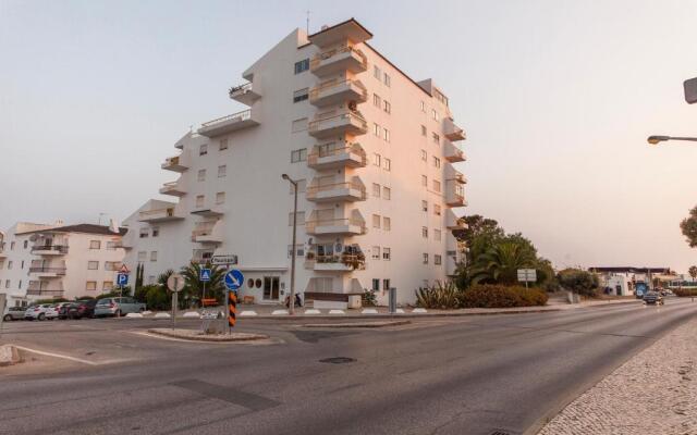 B57 - Marachique 2 Bed Flat