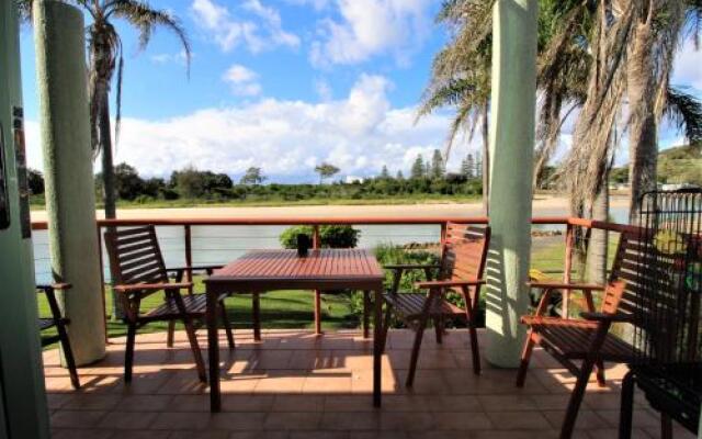 Beachfront 3, 25 Willow Street