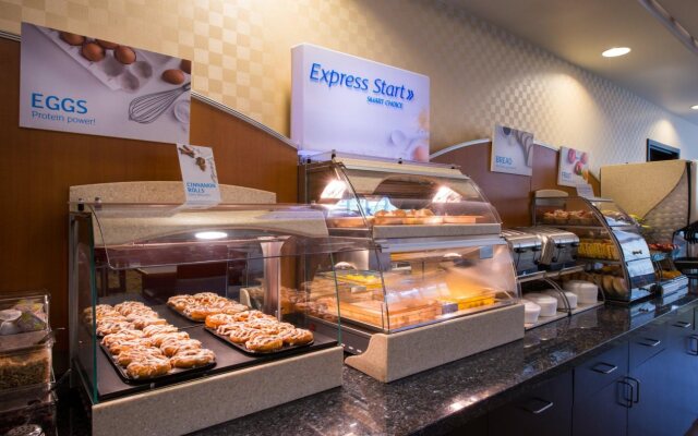 Holiday Inn Express Hotel and Suites Scranton by IHG