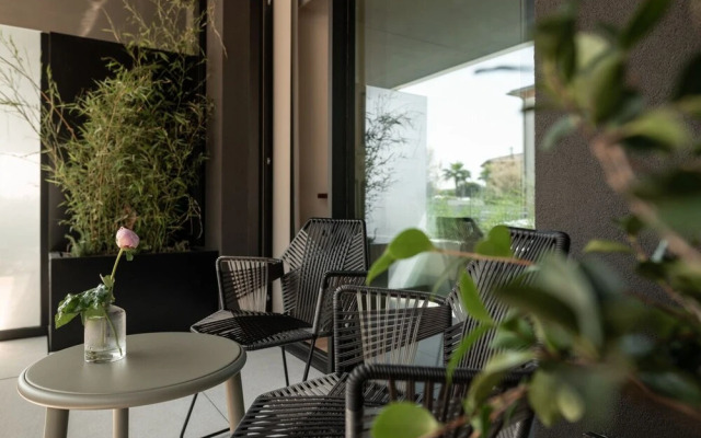 Laguna Faro Suites - Adults Only & Free Beach