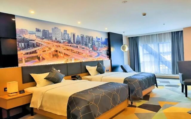 Chonpines Hotels·Guangyuan Nanhe Central Plaza