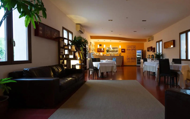 Club Azzurro Hotel & Resort