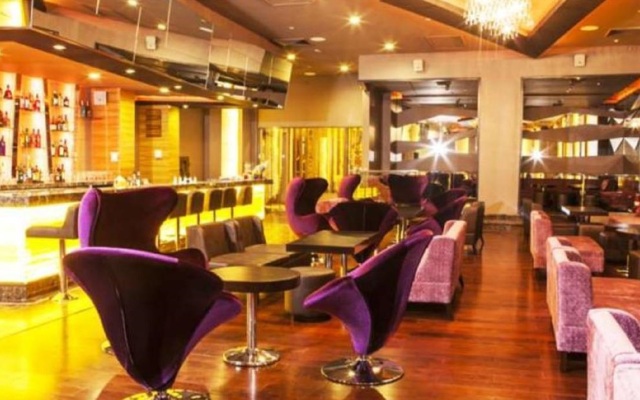 Widus Hotel Clark