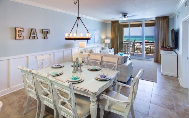 Azure 212 4 Bedroom Condo