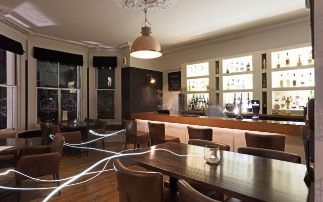 Andover House Hotel & Restaurant - Adults only