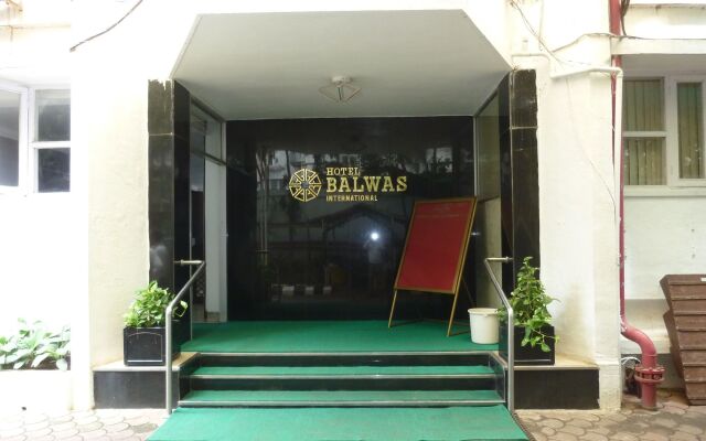 Hotel Balwas International