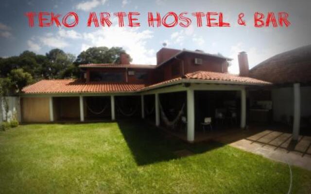 Teko Arte Hostel & Bar