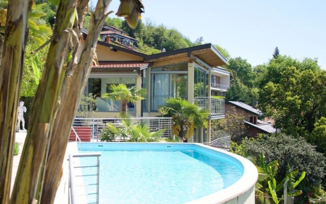 Luxury Italian Lakes Villa With Private Pool, Gym, Bbq, Wifi, Lake Views