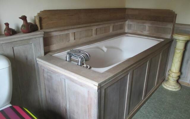 Runduic Farmhouse Bed & Breakfast