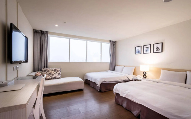We Meet Taipei Hotel