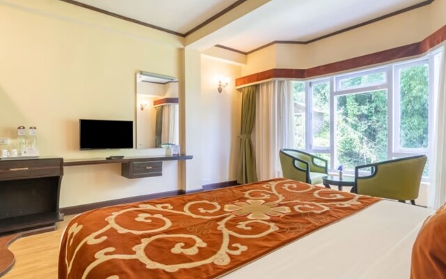 Summit Lillium Hotel & Spa