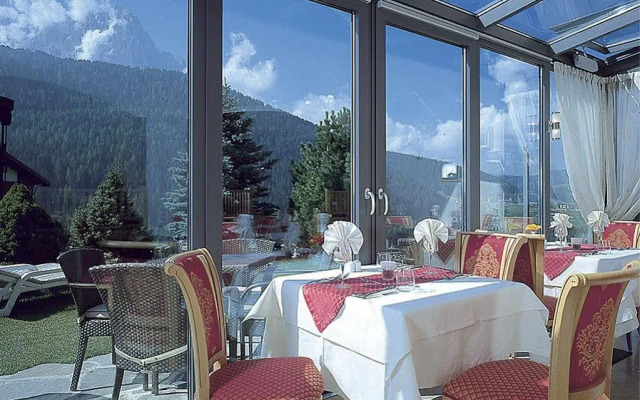 Hotel Fanes