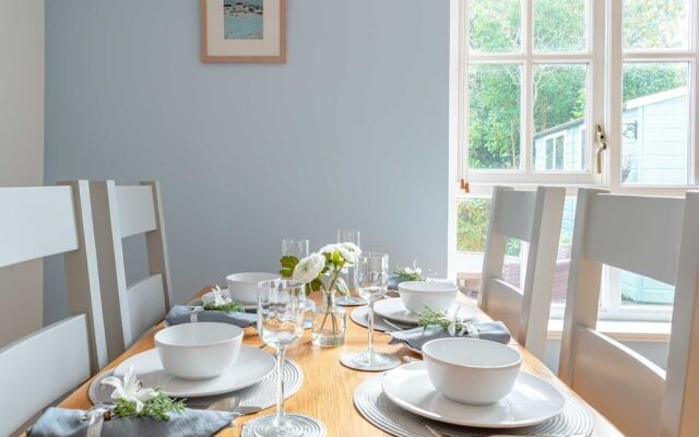 Falmouth Bay Holiday Apartments