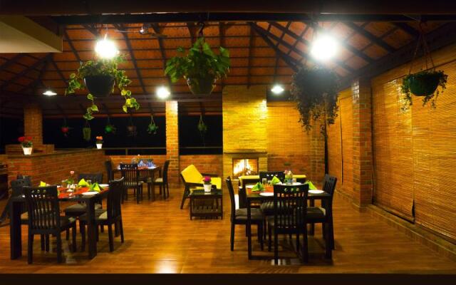 Girassol Serviced Villa