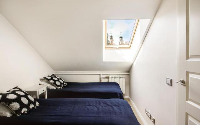 3bdr Modern and Stylish Apartment - Heart of Old Town by Houseys — фото 4