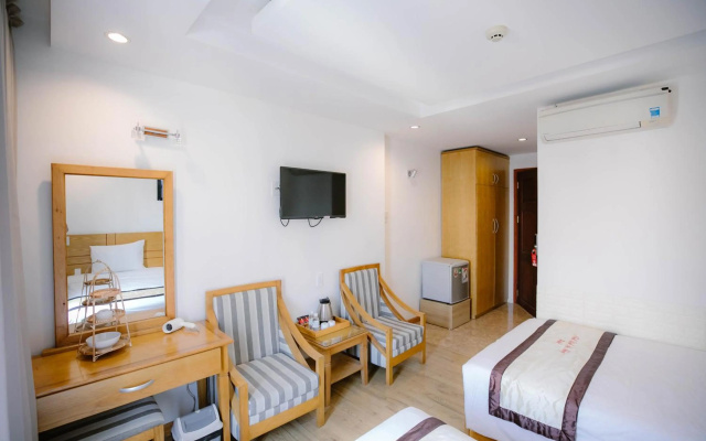 Nhat Linh Hotel Da Nang – Guest Rooms – Da Nang
