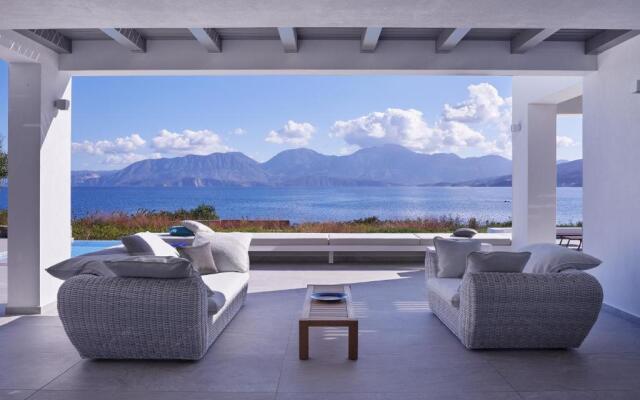 H2O Art Beach Villa Crete