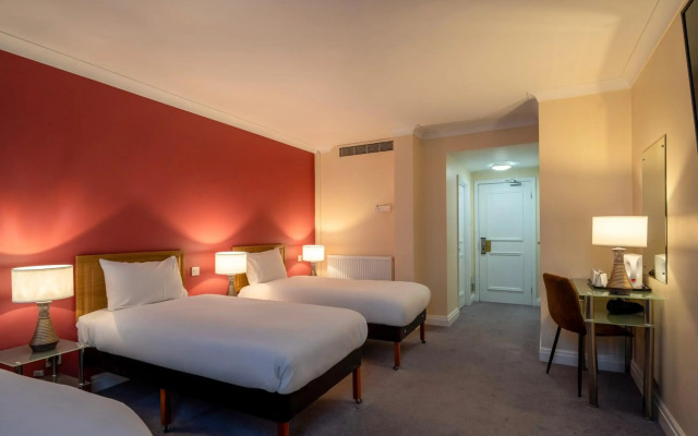 Britannia Sachas Hotel