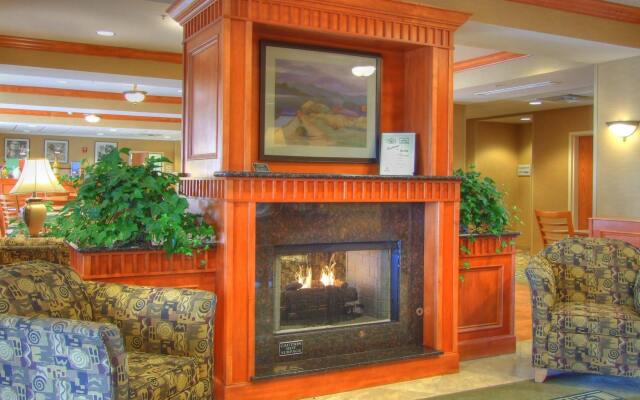 Hampton Inn Commerce Novi