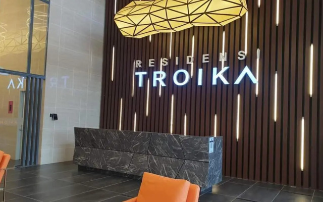 Auranad Troika Level 33