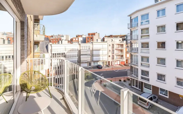 Apartment Near Dunes and Beach in Zeedijk