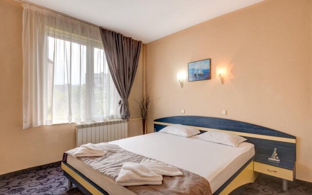 Hotel Prestige