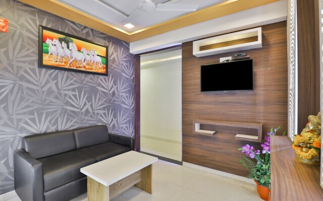 OYO 18485 Hotel Lincoln