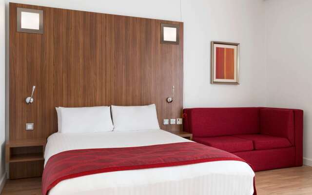 Ramada Encore by Wyndham Leicester City Centre