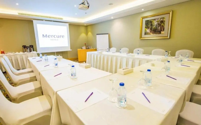 Mercure Jeddah al hamraa