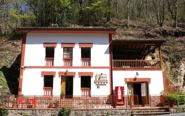 Casa Rural Priena